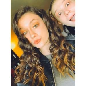 Meet your Posher, Mackenzy